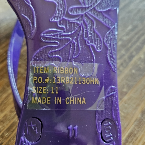 Kali Women's Purple Sandals with Bow - Picture 7 of 8